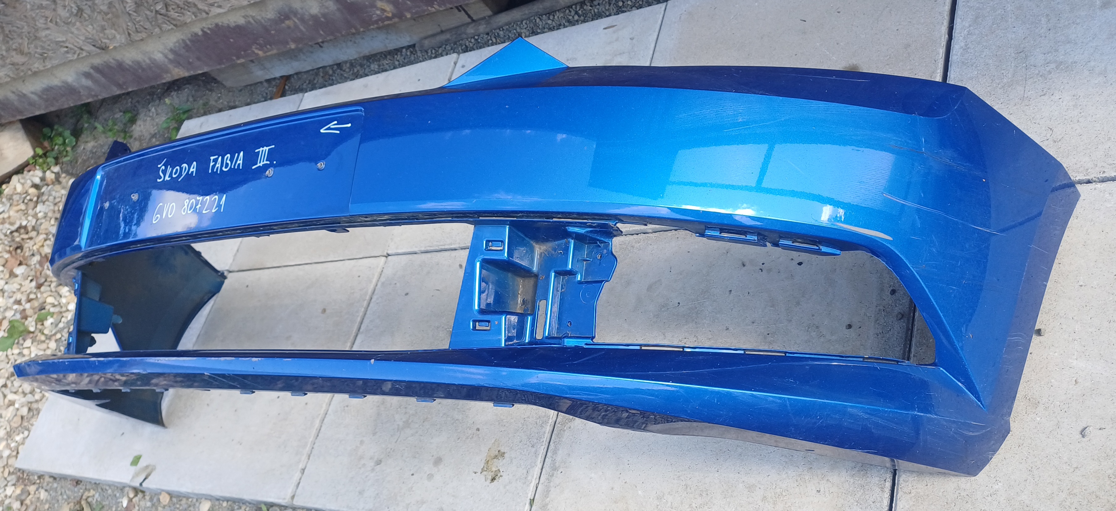 Přední nárazník